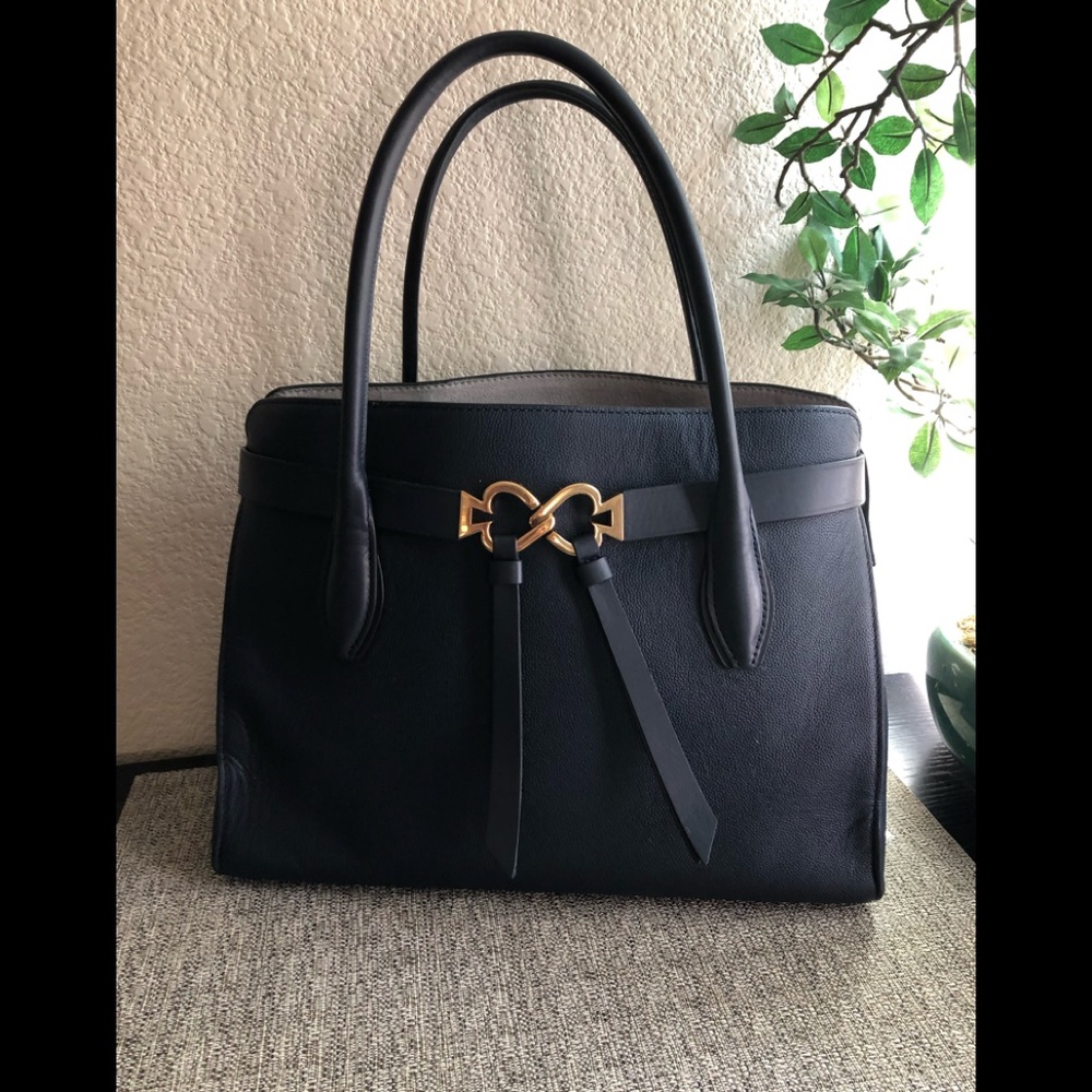 Navy Blue Kate Spade ♠️ Leather Tote 👜